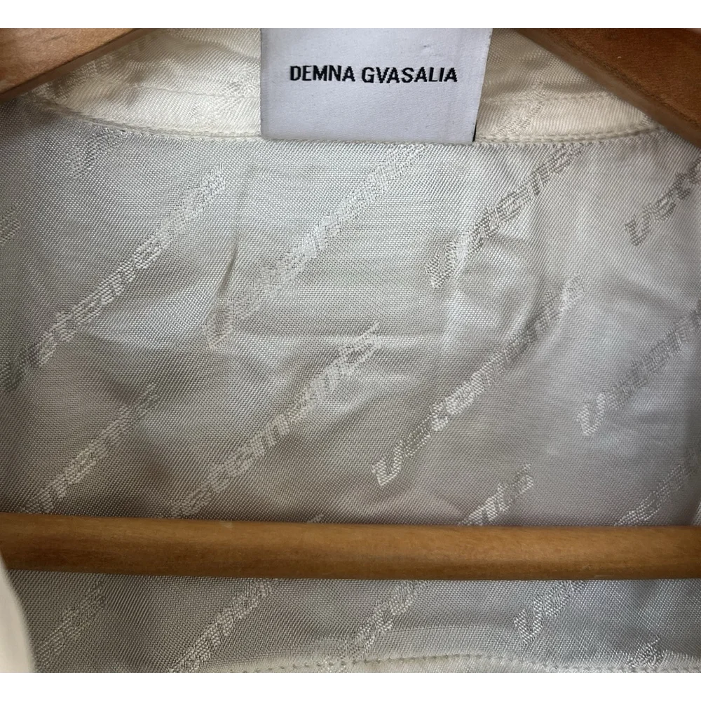Vetements FW18 Denma Gvasalia Satin Jacquard Metallic Boucle Tweed Jacket Jennie